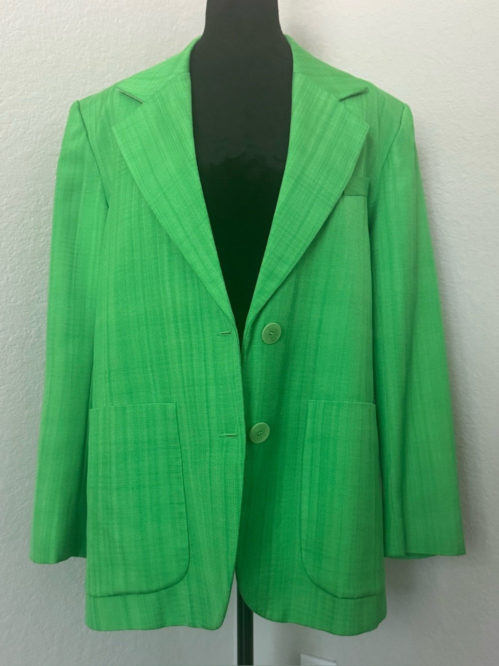 NWOT Sandro Bright Green Two-Button Tailored Blazer, FR 40/ US8 - Picture 7 of 14